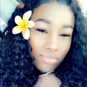 Meet your Posher, Jamia